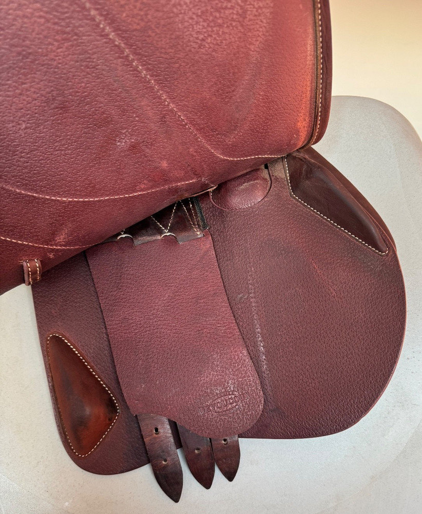 18" Devoucoux Biarritz O Saddle - 2023 - 2A - Full Buffalo - MINT!