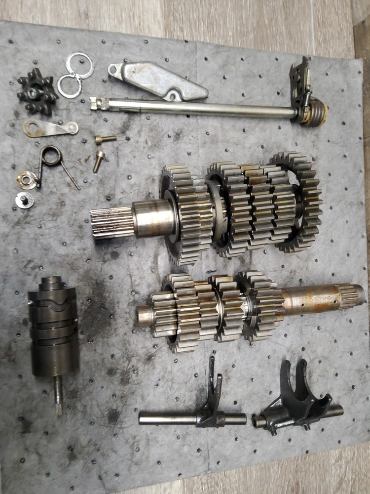 2012 CAN-AM CAN AM SPYDER RT-SM5 OEM ENGINE Transmission Gearbox Shift Forks