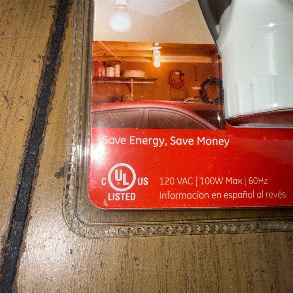 GE Automatic Motion Sensing Light Control Adapter 360 Degree 15 Foot Range Ied