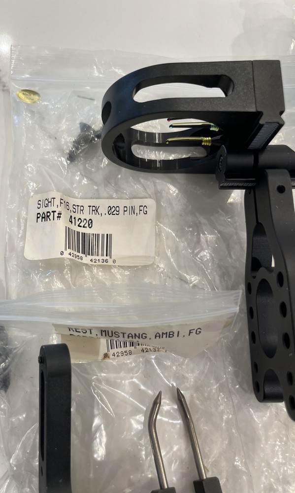 Open Package ARCHERY BOW HUNTING ACCESSORIES