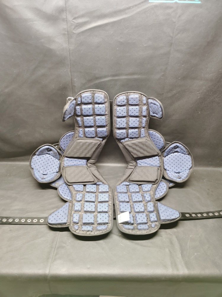 Schutt XVflex Varsity Pads Large. Please Read