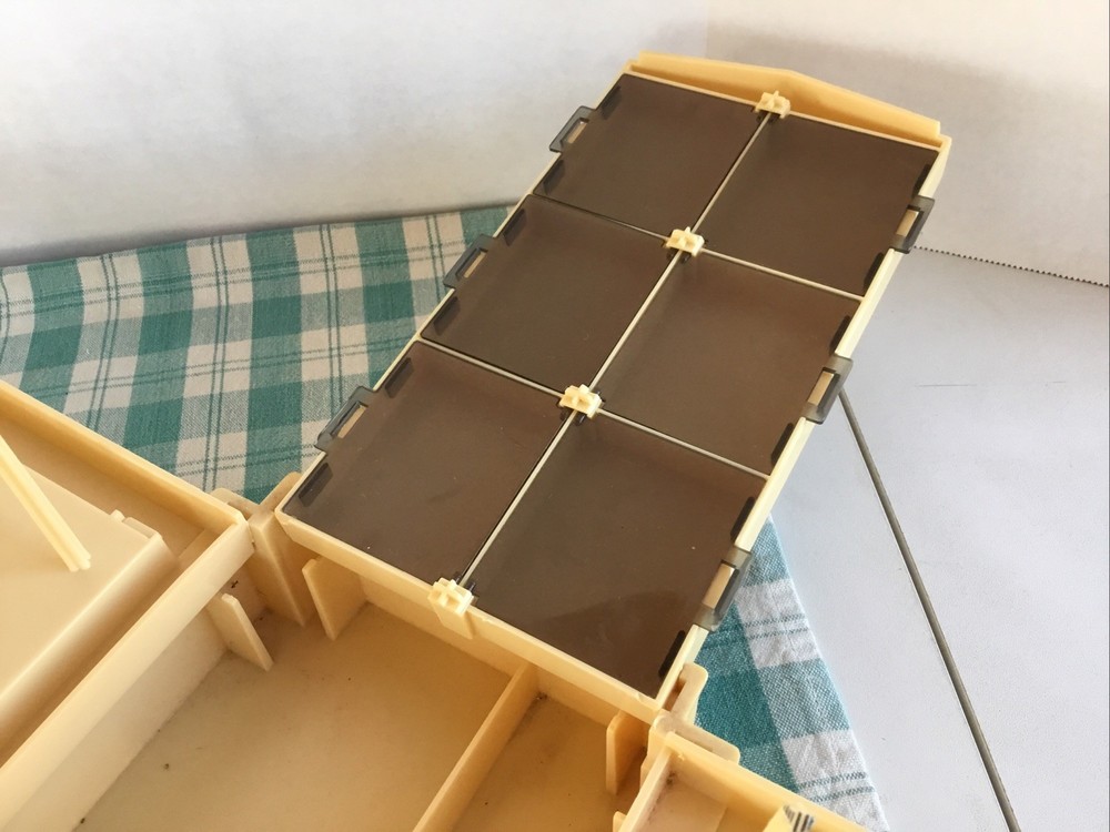 Vintage Sewing Box Caddy 1983 Folding 50 Spool Thread Bobbin Organizer EUC