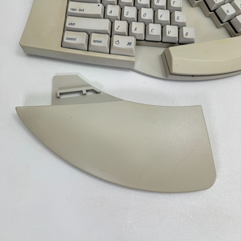 Vintage Apple Mac Adjustable Keyboard M1242 + Numeric Keypad & Disk Ergonomic