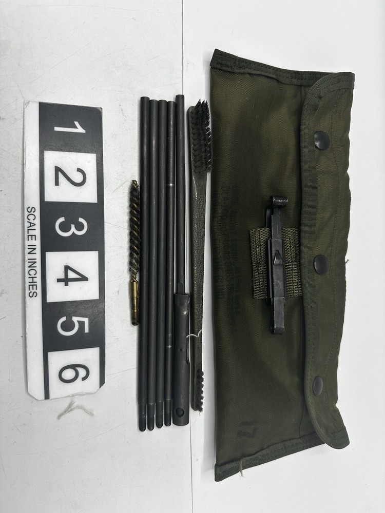 Army Rifle Maintenance Cleaning Kit Pouch Olive Drab & tools Alice