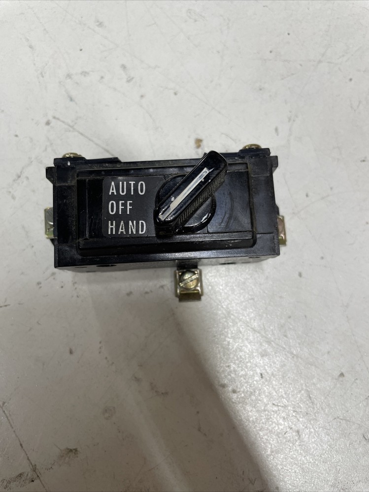 Square D Class 9999  Types SC-2 Selector Switch