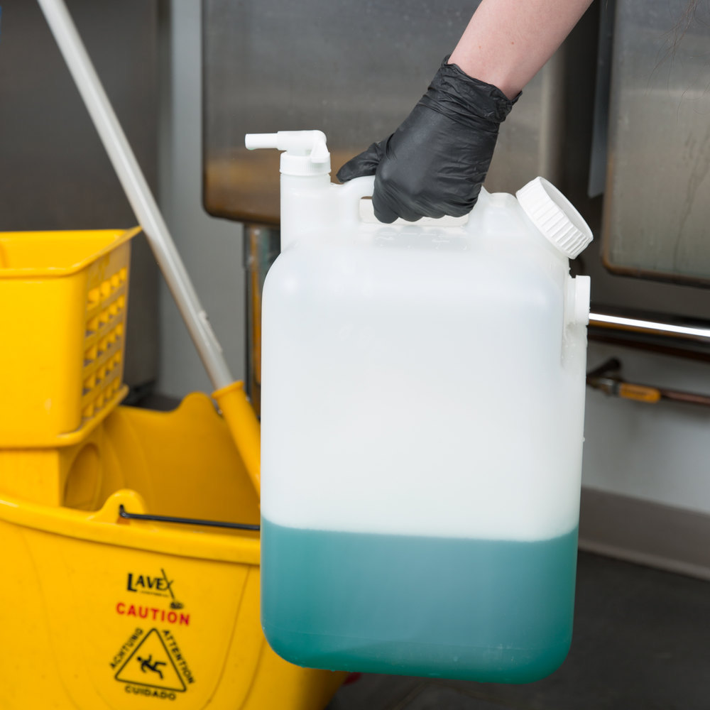 5 Gallon Polyethylene Vented Dispensing Container - E-Z Fill *