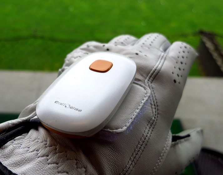 Golf Precise motion sensor correct your swing, analyzes records easy to use 3D