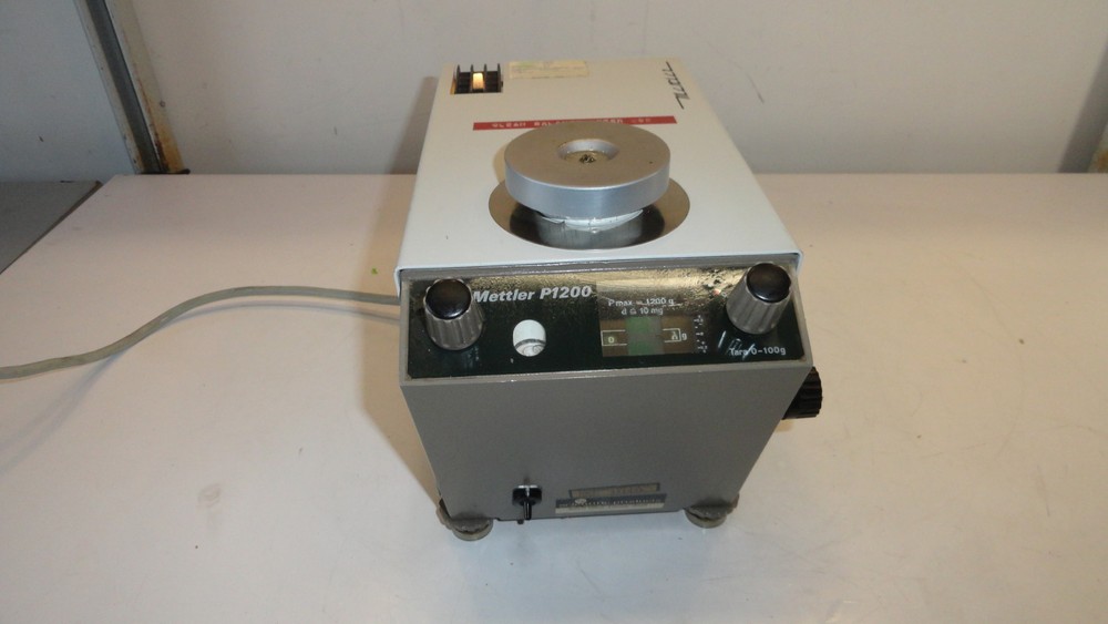 METTLER P1200 ANALYTICAL BALANCING SCALE 110 VOLT, MAX LOAD 1200 G
