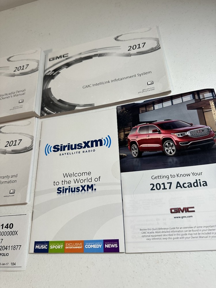 2017 GMC Acadia Owner Manual Set