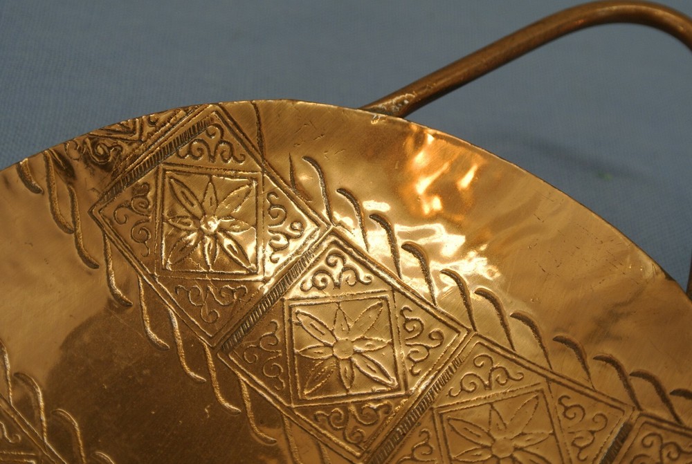 DISH JEWISH COPPER ETCHED PATTERN HAND MADE IN ISRAEL