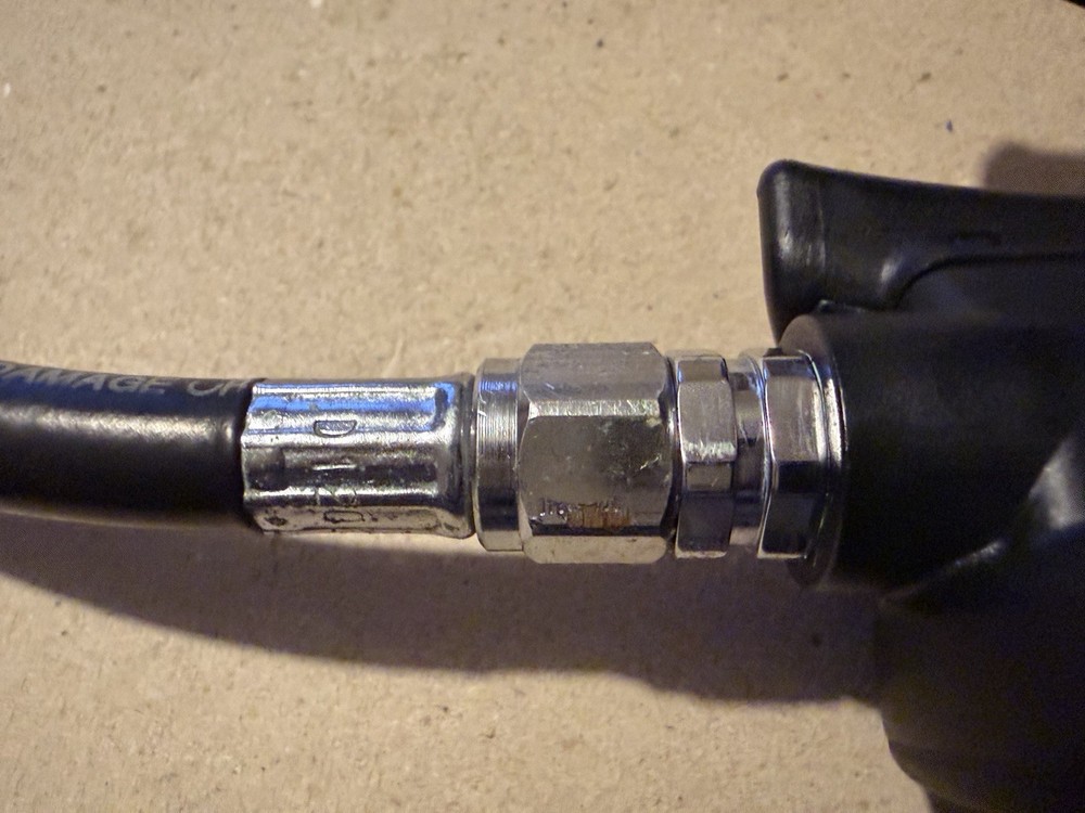 Atomic Aquatics B1 First & Second Stage (Swivel)(Titanium 2nd)(Din) READ!