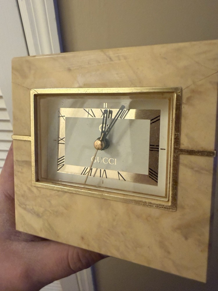 Gucci Beige Gold Rectangular Desk Clock Analog Roman Numerals Quartz Plastic