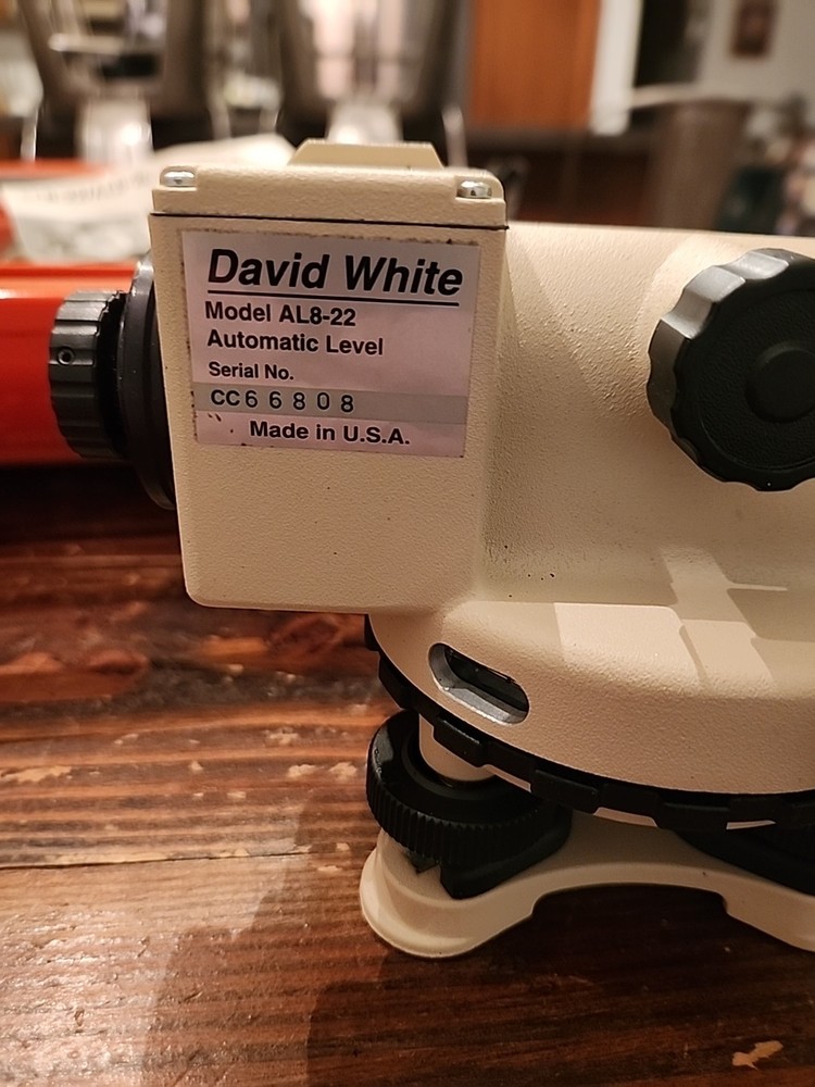 David White Instruments Automatic Level Lens AL8-22 with Case
