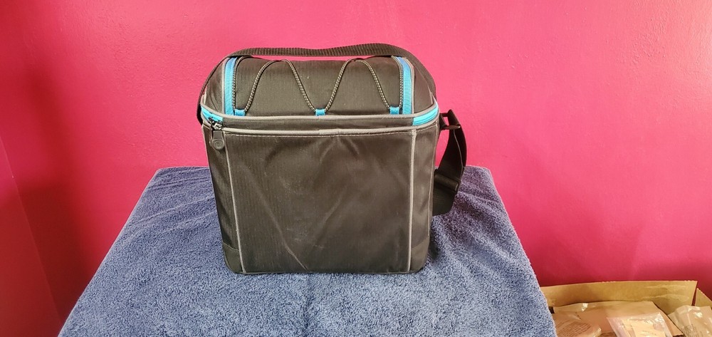 Coleman soft cooler (blue and black)