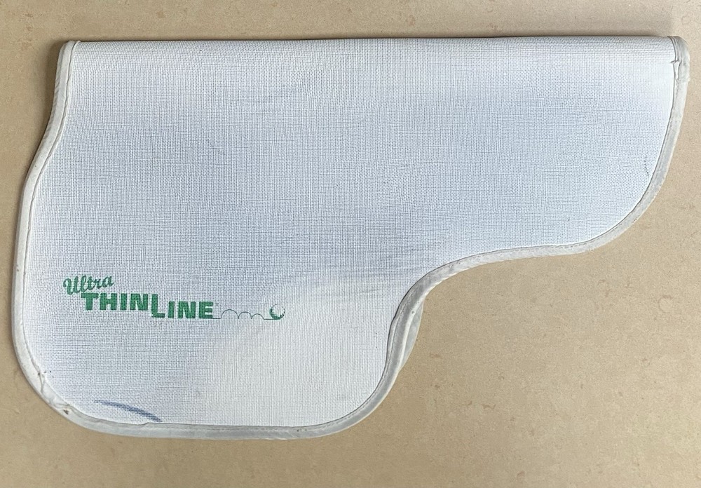 Ultra ThinLine English Half Pad Perfect Fit White
