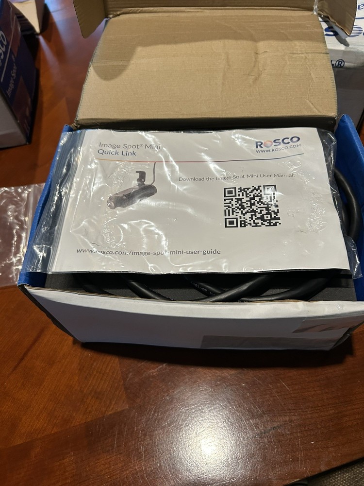 GOBO Rosco image spot projector with Mounting Bracket, & Cable