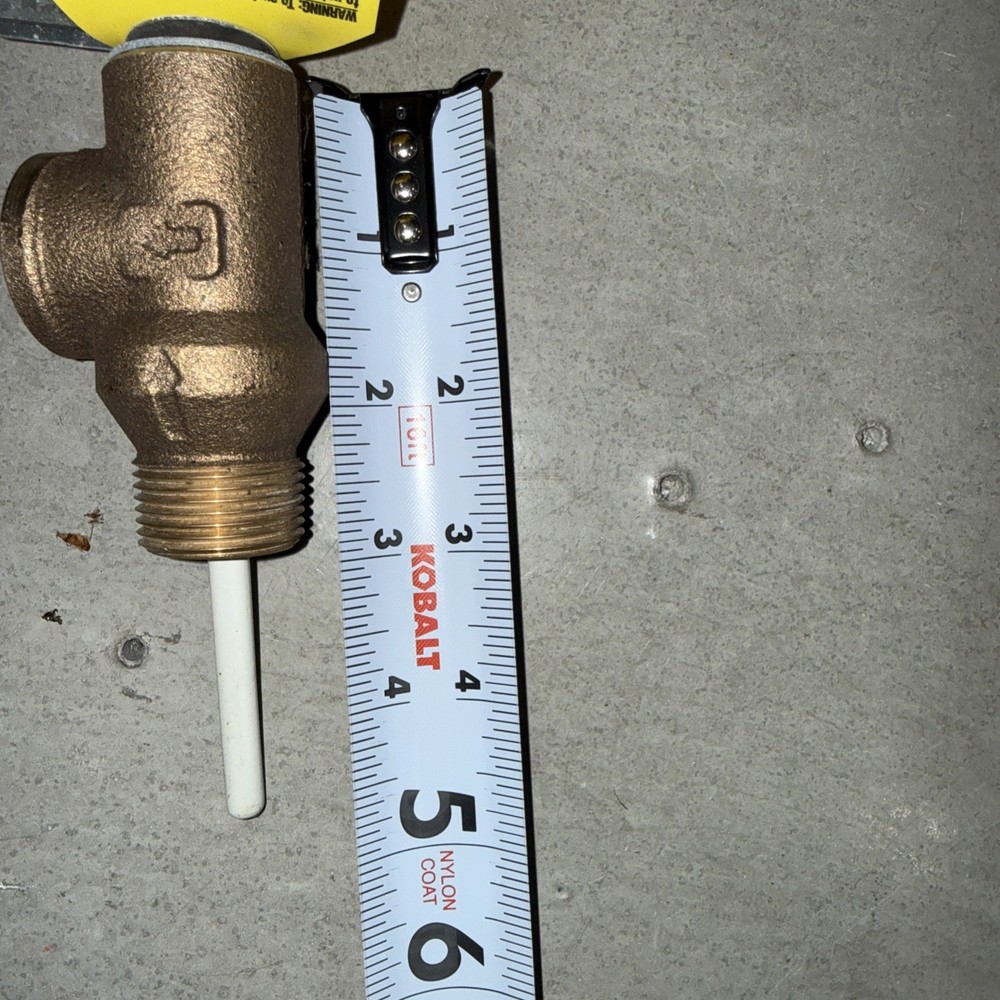 WATTS REGULATOR 10L-2-3/4. T&P RELIEF VALVE 3/4" 150 PSI 2" STEM 00640. Made USA