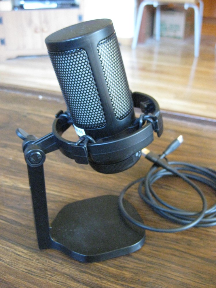 Maono Digital Mic, Microphone w/ USB cable, Model DGM20