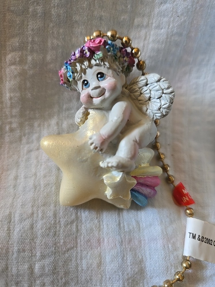 Dreamsicles Polystone Fan Pull 3" New 3683. 2003 Cast Art. Shooting Star