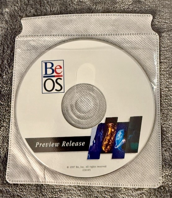 BeOS Preview Release Mac CD-ROM Vintage Operating System ©1997 Tested Loads