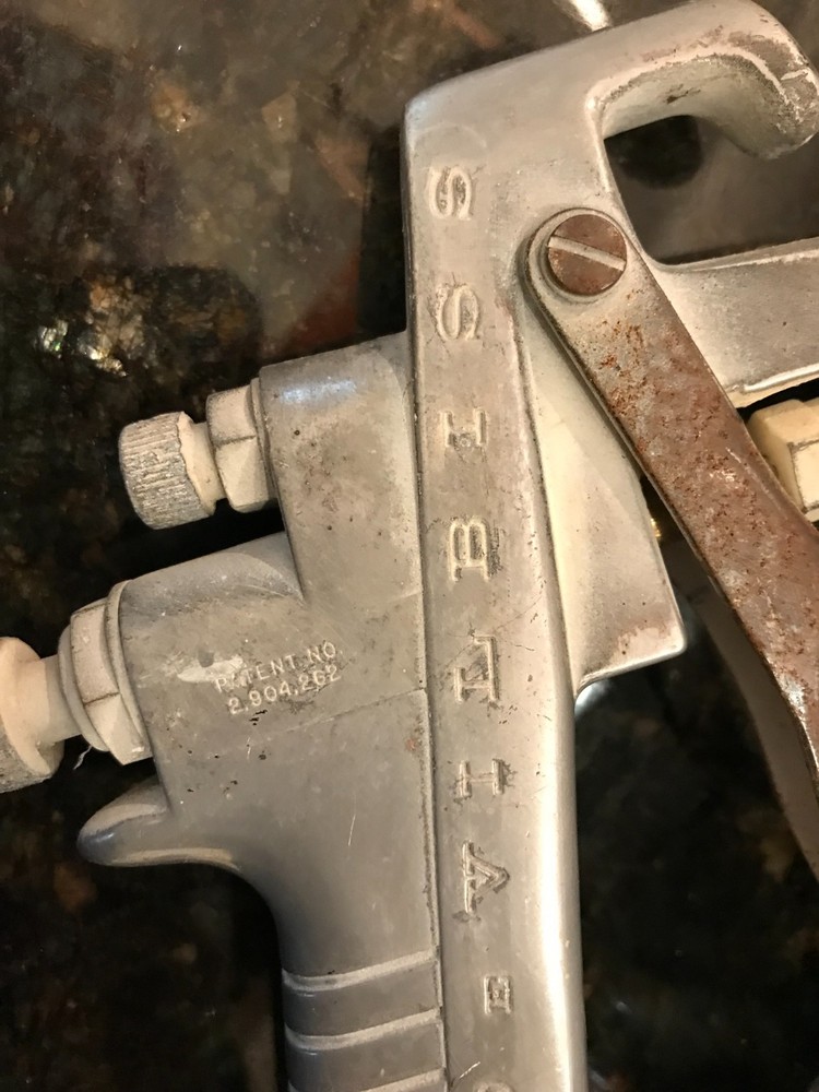 Vintage Devilbliss Spray Gun MGA 505 with Cup