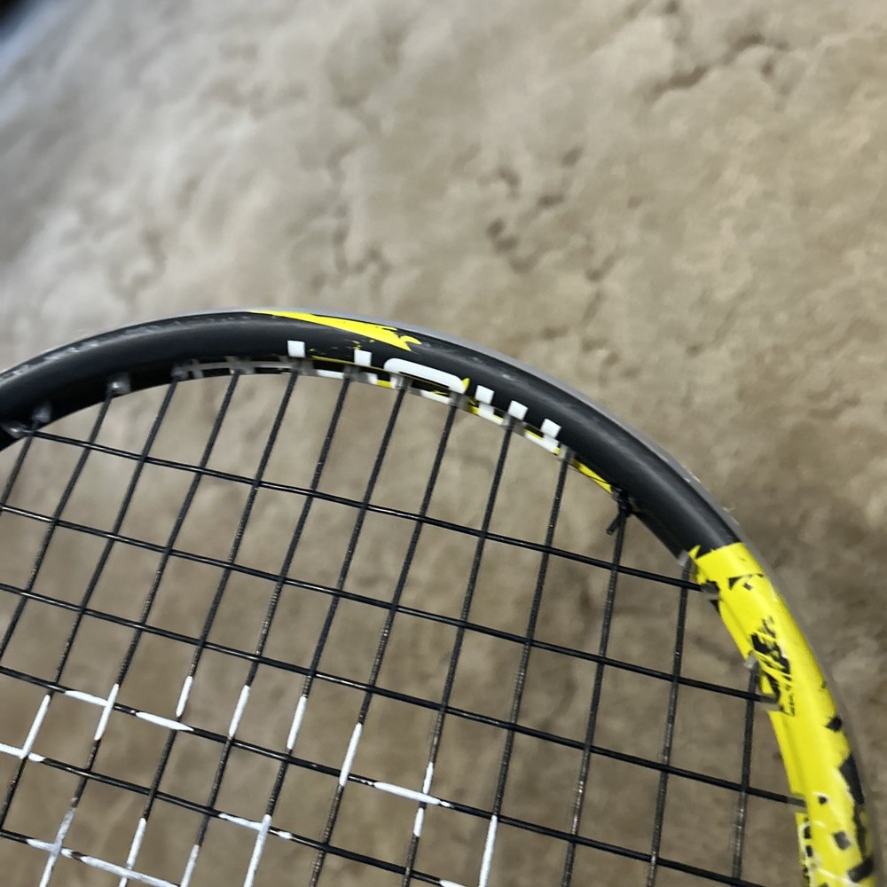 Mor Squash Racquet Morph 125g 100% Carbon Needs Grip