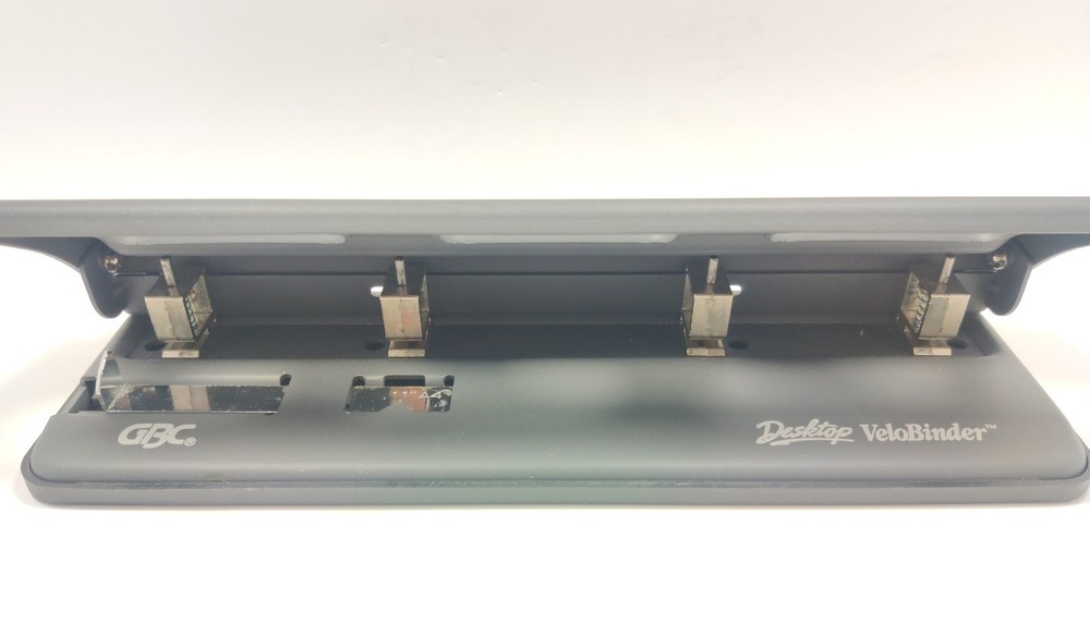 GBC Desktop VeloBinder Document Strip Binding System w/ 25 VeloBind Spines