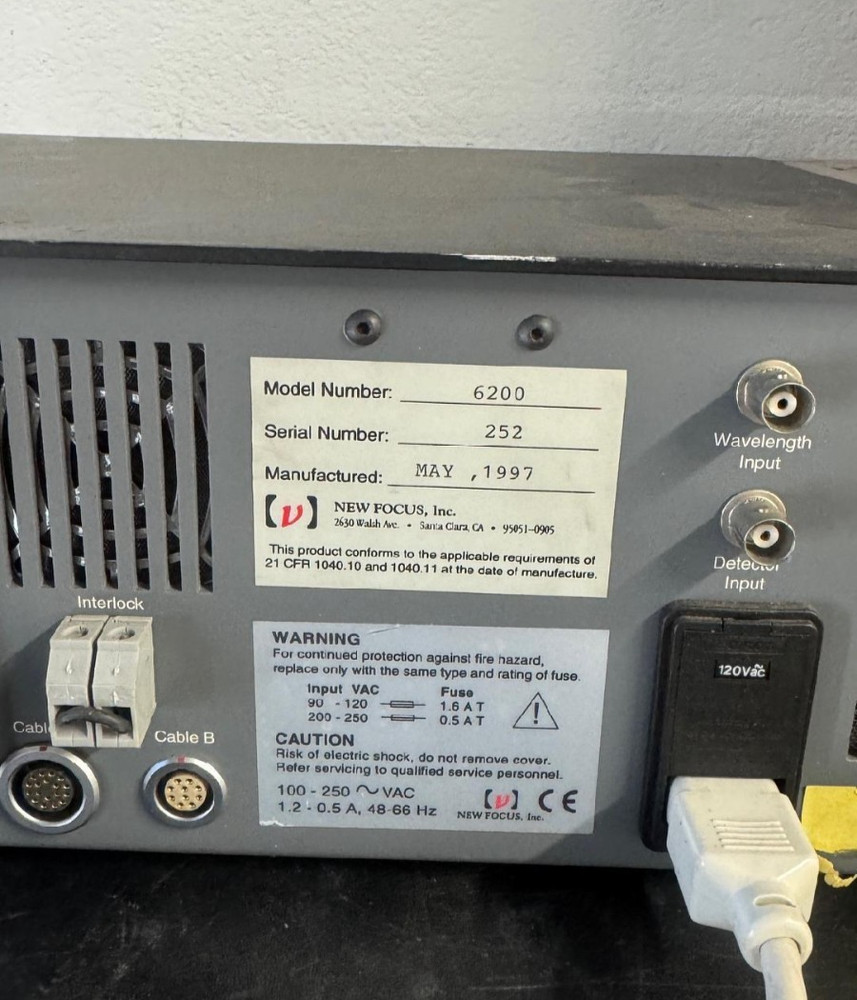 New Focus, Inc. 6200 External-Cavity Tunable Diode Laser Controller