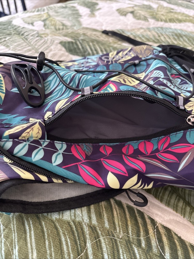 Nevo Rhino Hydration Backpack Hiking Camping Beach