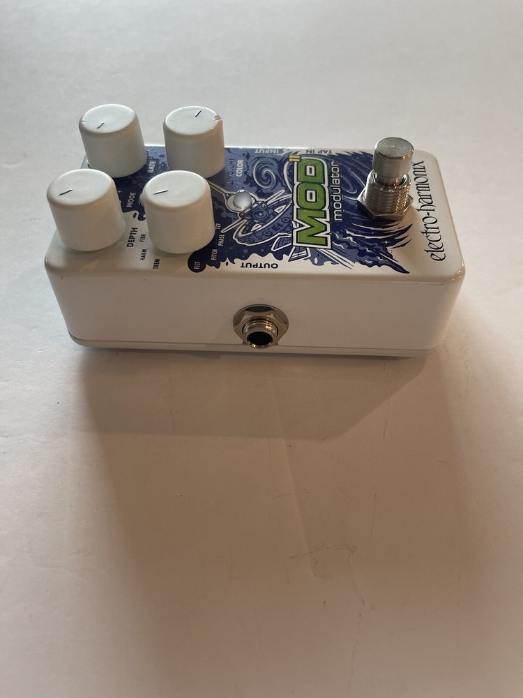 Electro Harmonix Mod 11 Modulator Modulation EHX Guitar Multi Effects Pedal