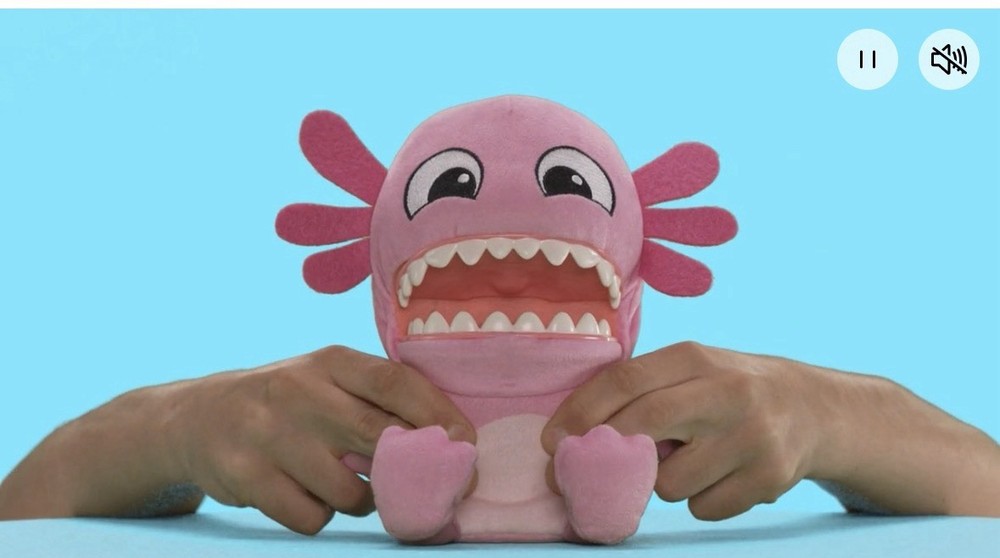 Chatter Chopper Axolotl