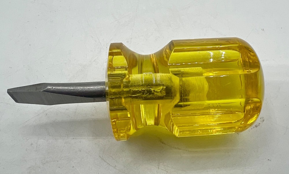Irwin Short Stubby Flathead Screwdriver Yellow Handle. Made In USA