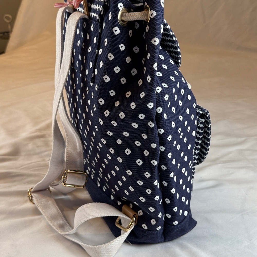 Vineyard Vines Stingray Painted Rattan Canvas Daypack Backpack