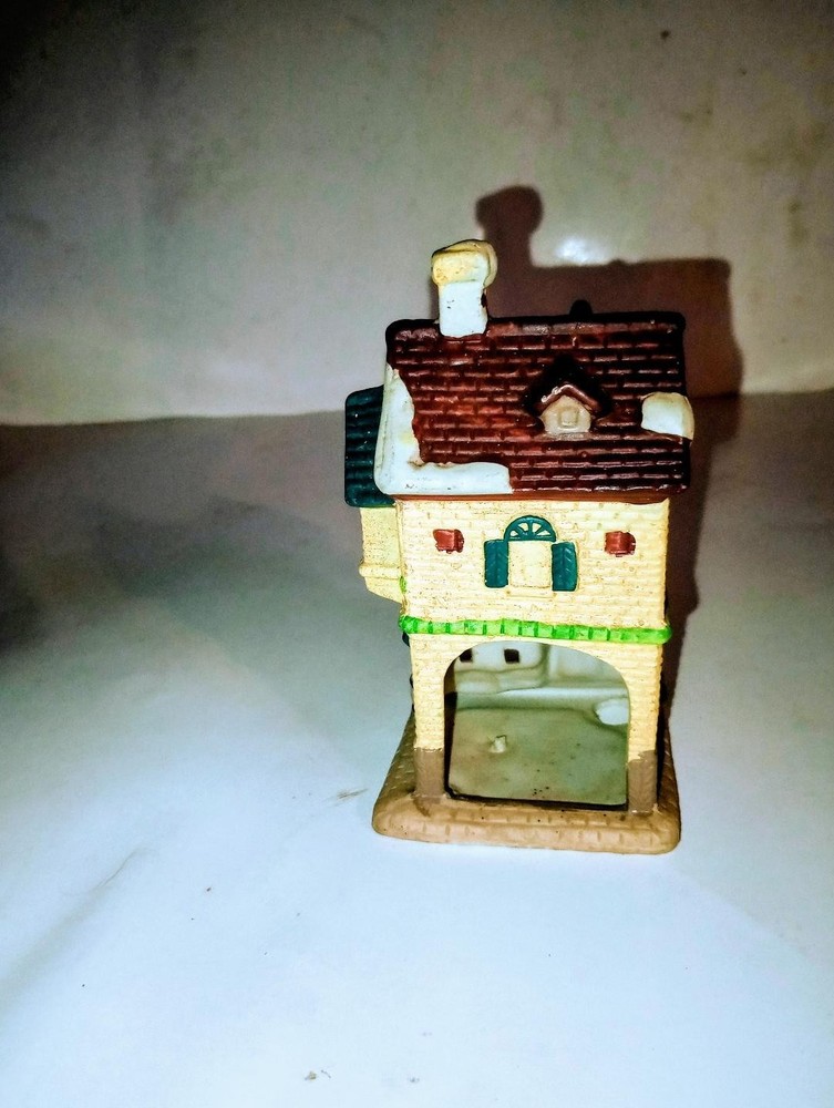 Dickens Collectables Grocery Store