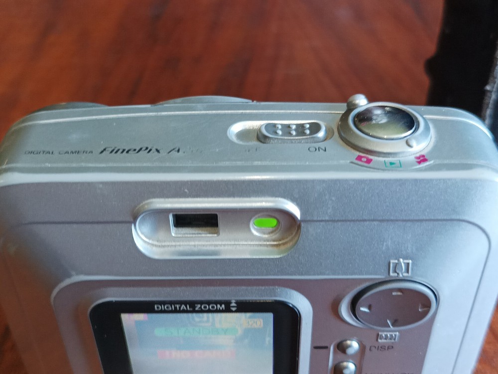 fujifilm finepix a202 Working