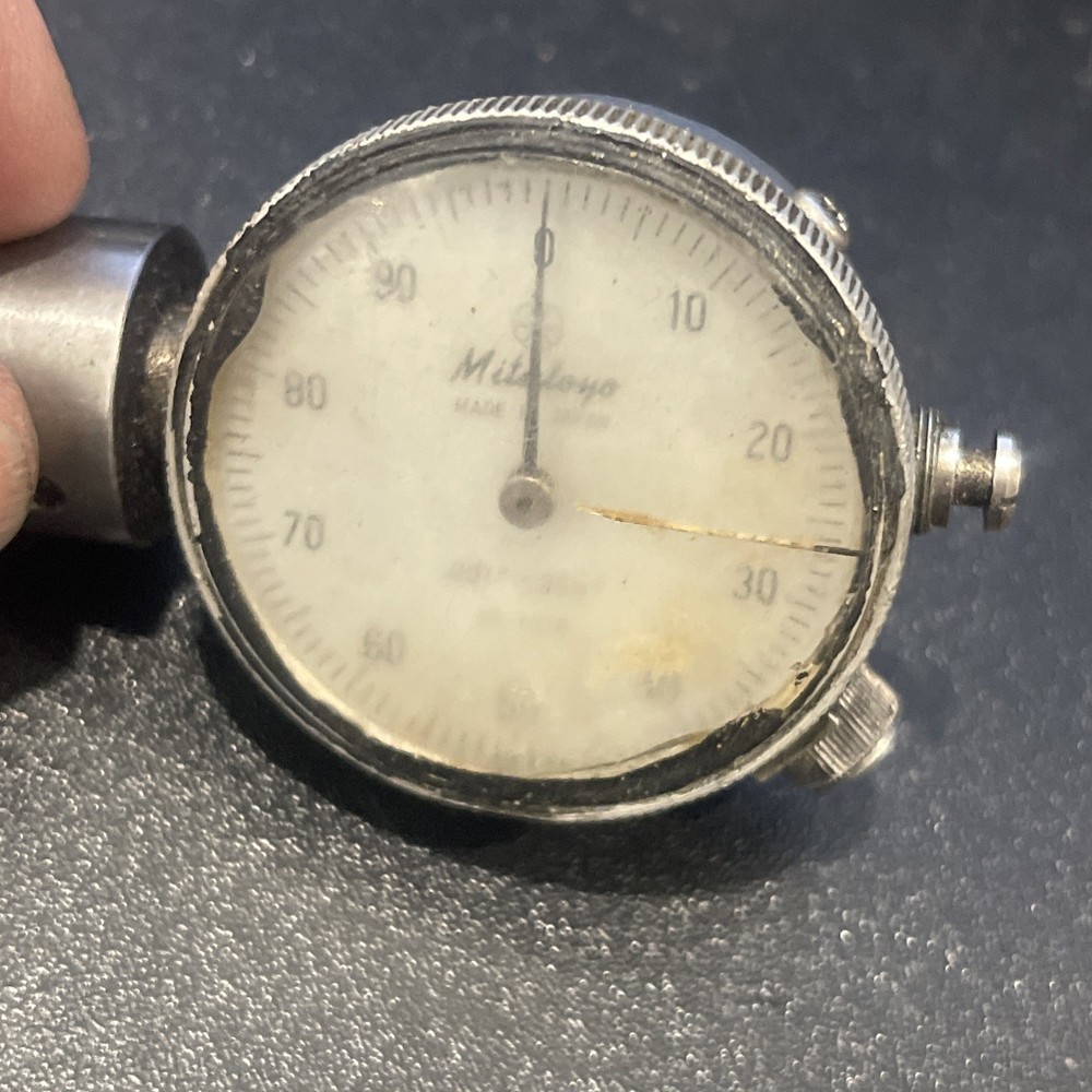 Vintage MITUTOYO #1410 Dial Indicator .001"-.250"