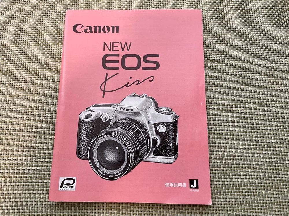 Canon Eos Kiss Single-Lens Reflex Camera