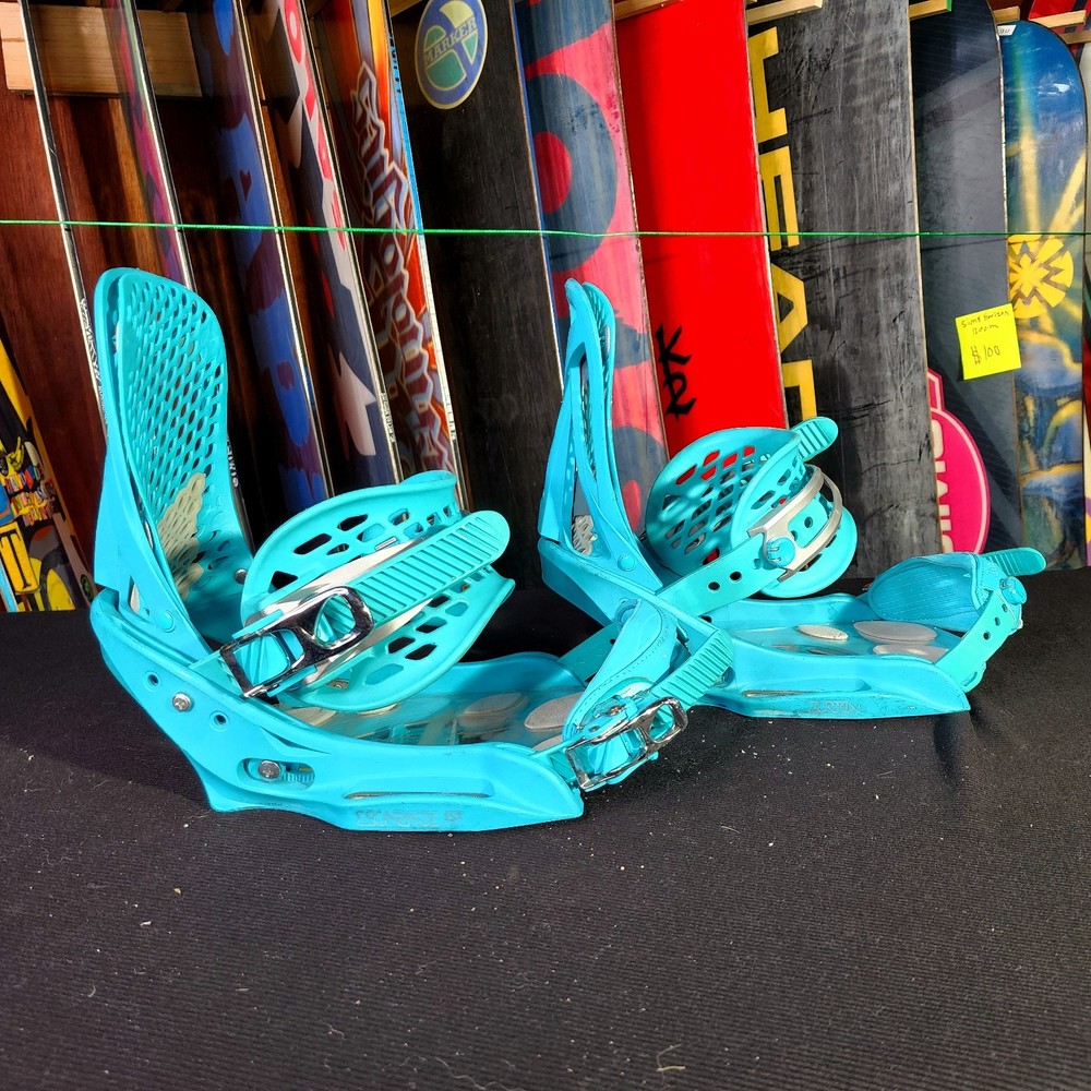 Burton Escapade EST Snowboard Bindings  Women's Large