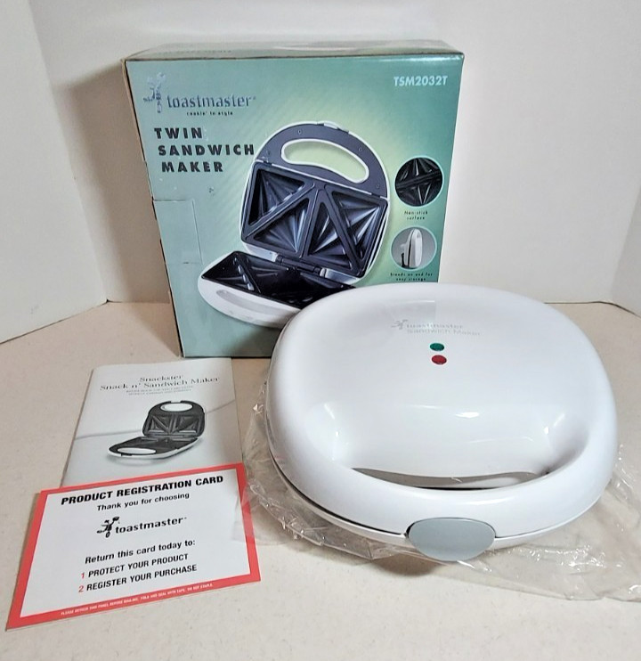 Sandwich Maker Toastmaster Twin TSM2032T