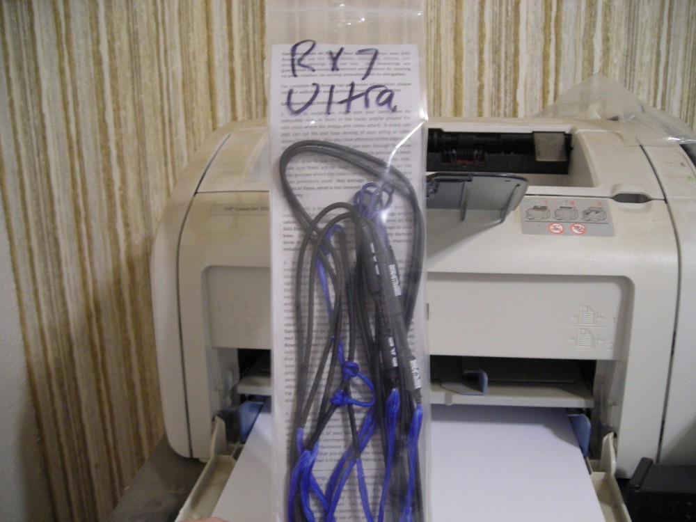 Gas Strings HOYT RX7 ULTRA Bowstring And Cable Set W/ BLUE & Black