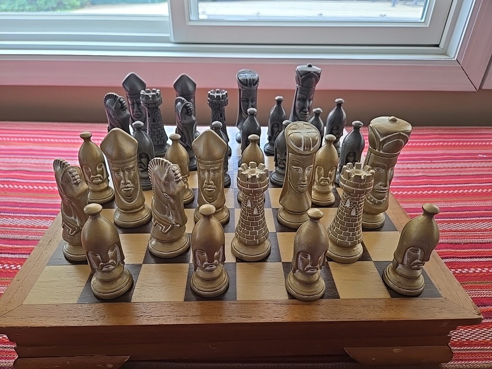 Vintage Glazed Ceramic Duncan Complete Chess Set With Board