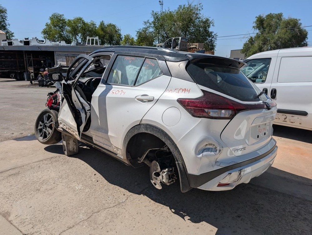 Camera/Projector Camera Front Windshield Mounted Fits 23 KICKS 624389