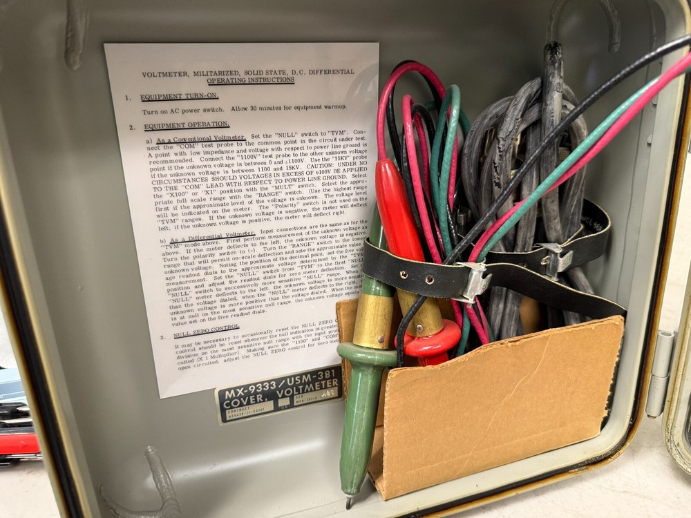 Naval Electronic Systems Command Voltmeter Electronics AN/USM-381