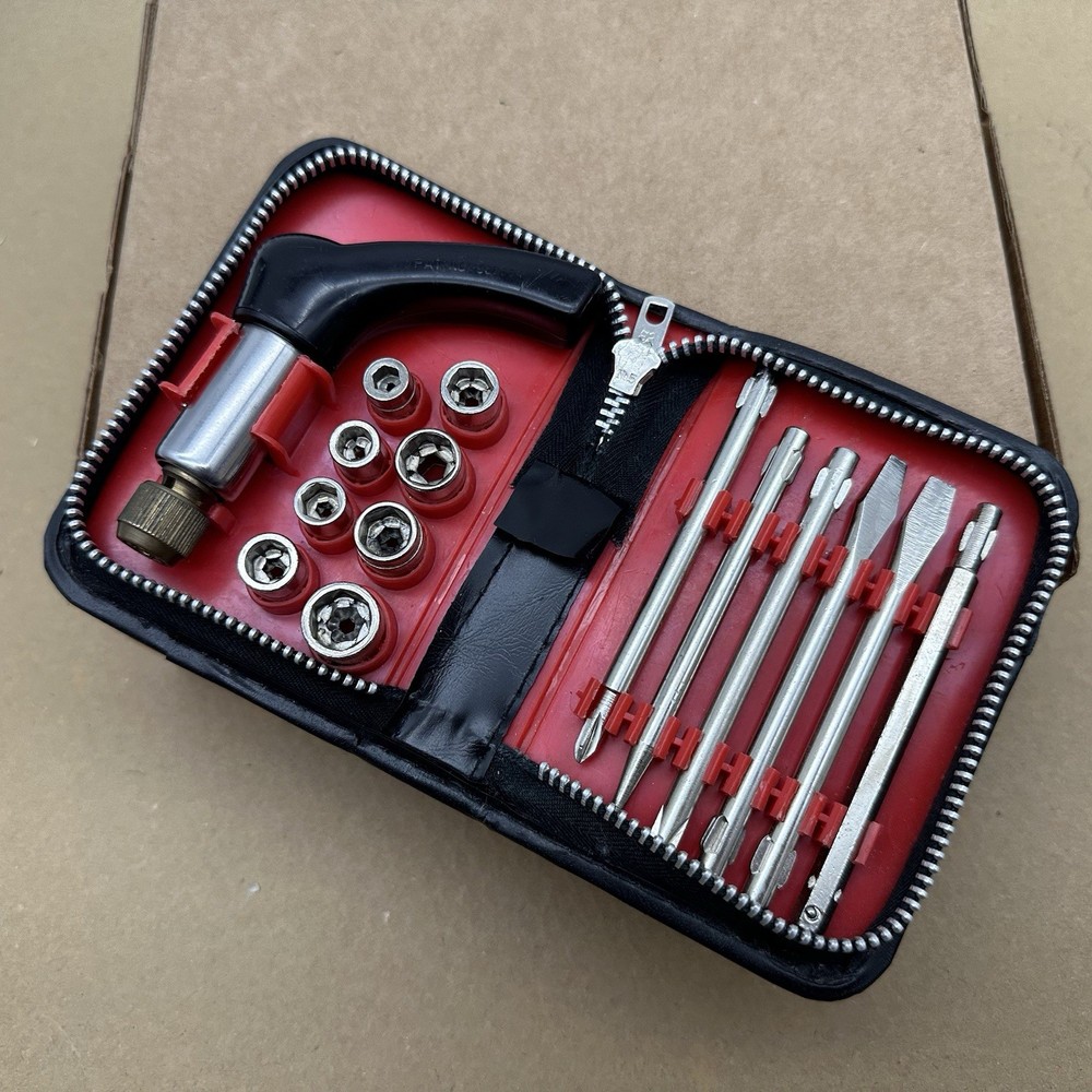 Vintage PC World Tool Kit - Computer Nut Driver Screwdriver Socket Set
