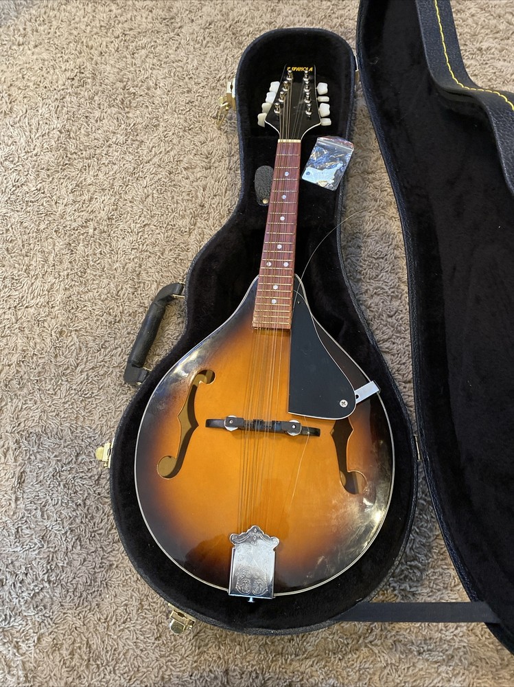 Espanola Mandolin With Hard Case