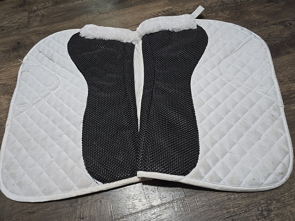 Shires Airflow Anti-Slip Saddlepad
