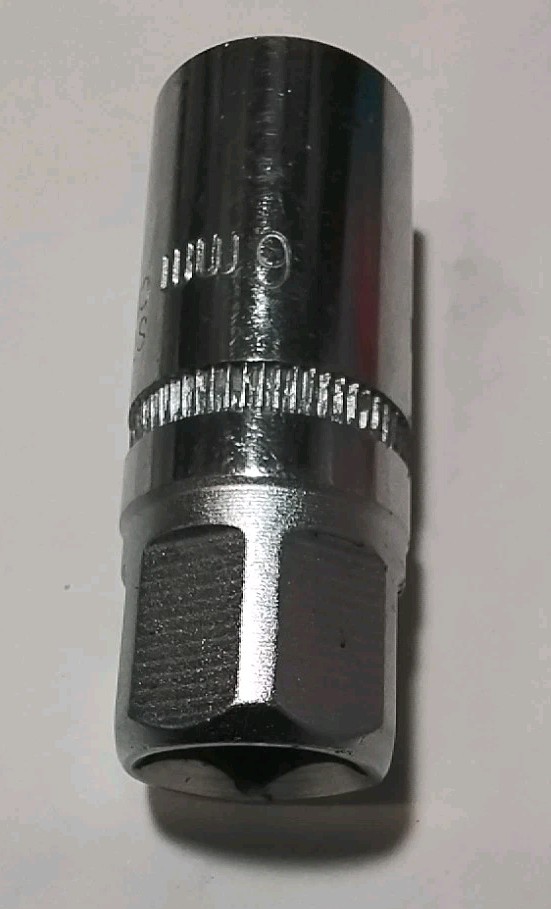 1/2" DRIVE 6mm STUD PULLER WRENCH " ROLLER BEARINGS "