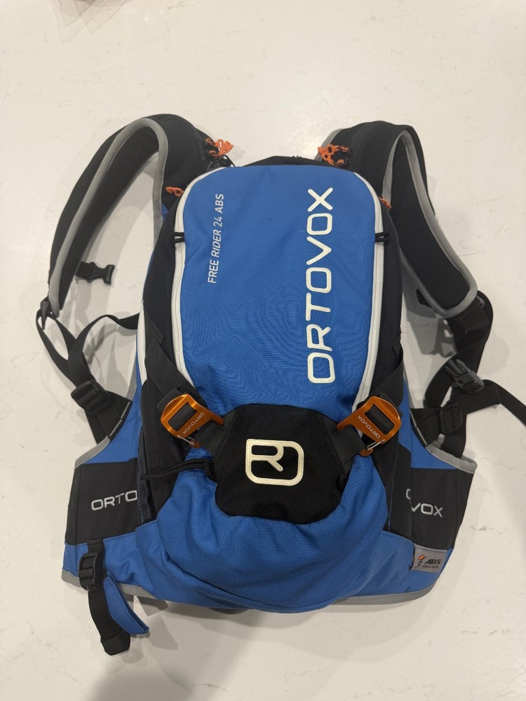 Ortovox ABS / MASS backpack, shovel and probes
