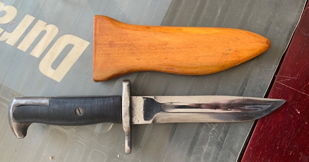 M1 Fighting Knife/Bayonet by Kutmaster w/ sheath