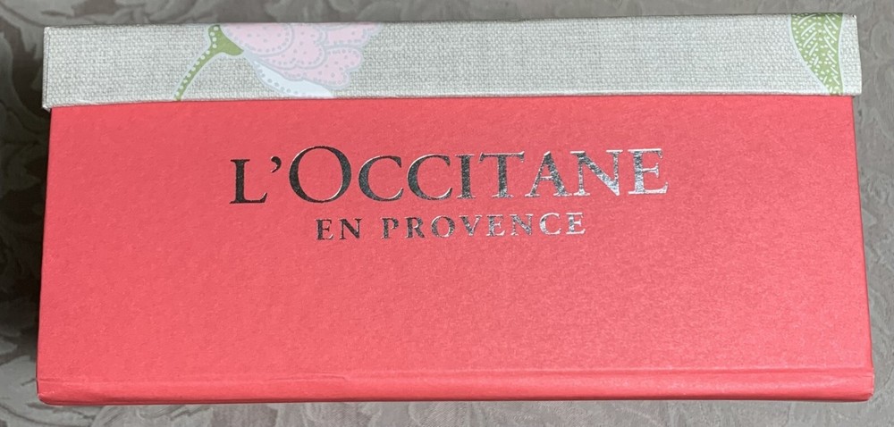 L'Occitane 1 Empty gift box wrapping kit -Different designs to choose from *NEW*